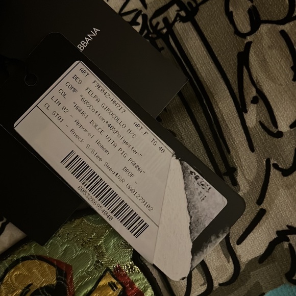 Authentic Dolce & Gabbana sweat shirt 1500$ retail price - Picture 5 of 7